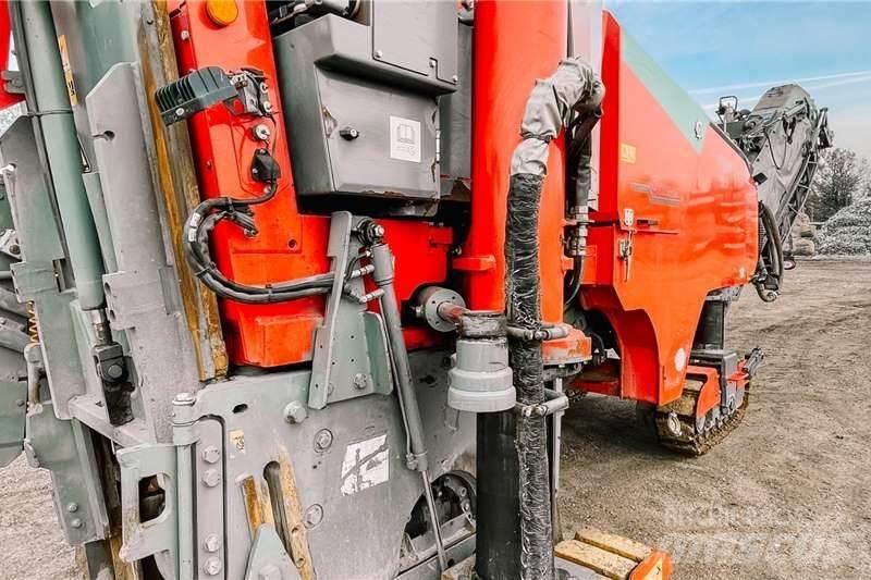 Wirtgen W100Fi Egyéb