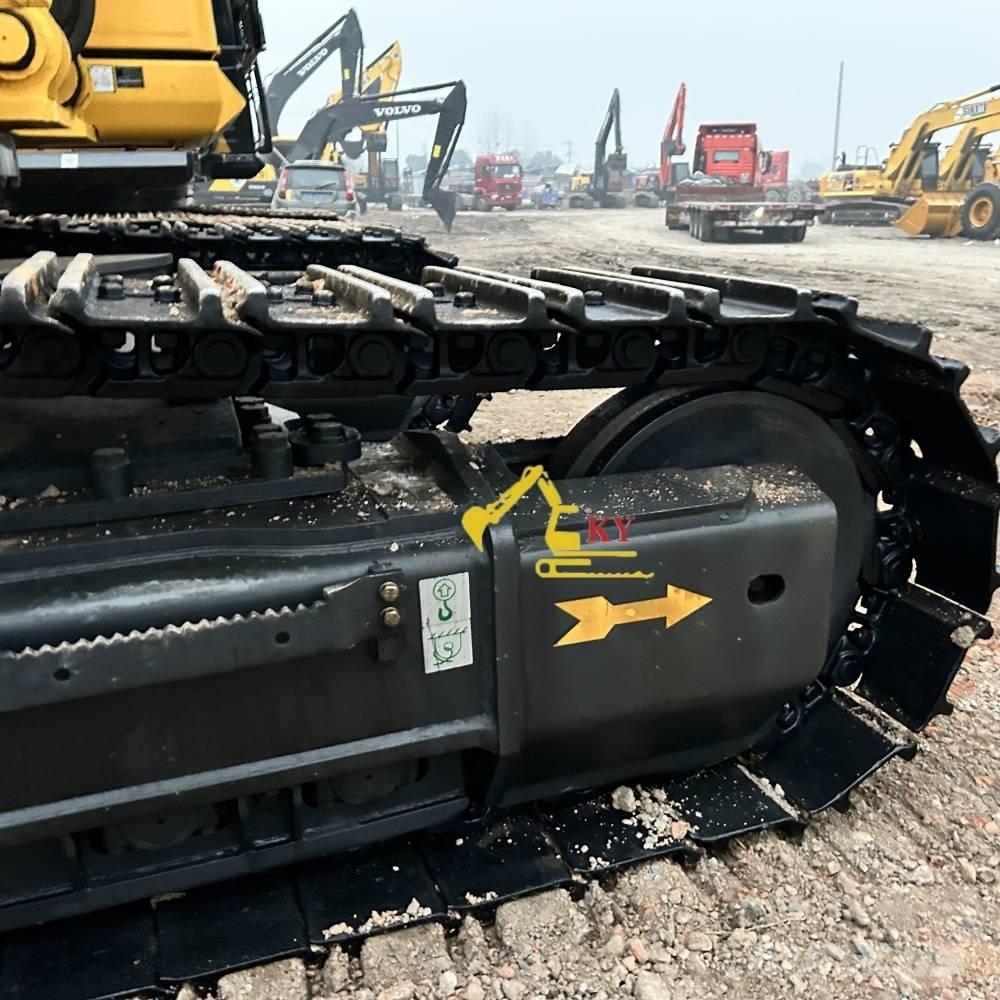 Komatsu PC 450-8 Lánctalpas kotrók