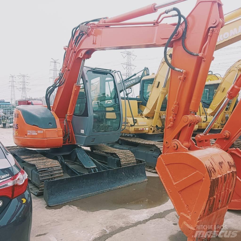 Hitachi ZX 75 US Közepes (midi) kotrók 7 t - 12 t