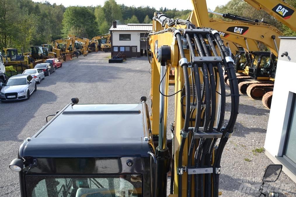 CAT M 315 D Gumikerekes kotrók