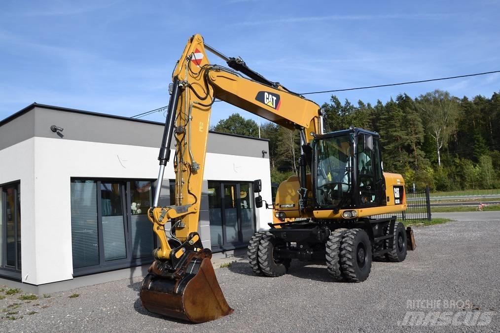 CAT M 315 D Gumikerekes kotrók