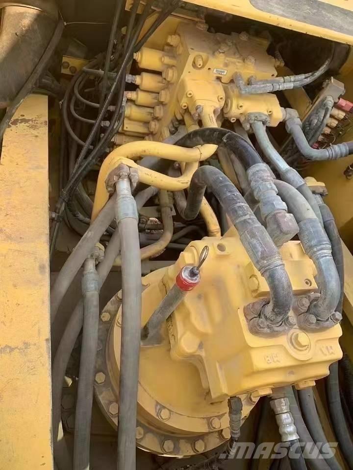Komatsu PC 360 Lánctalpas kotrók