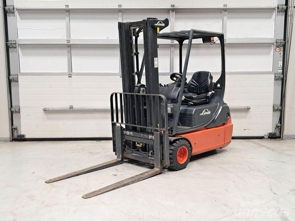 Linde E18C-02 Elektromos targoncák