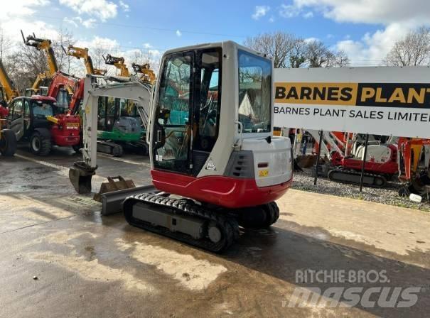 Takeuchi TB 228 Mini kotrók < 7t