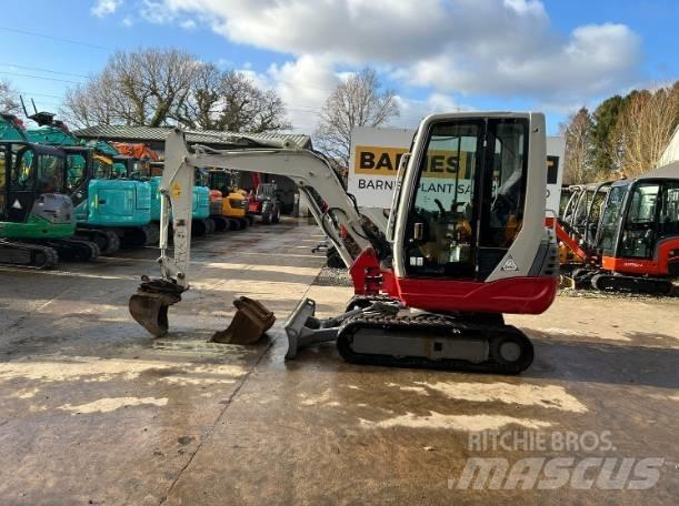 Takeuchi TB 228 Mini kotrók < 7t