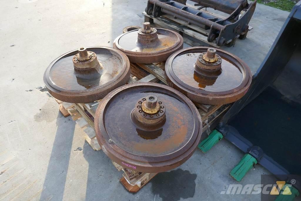CAT 323-1170 Gumiabroncsok, kerekek és felnik