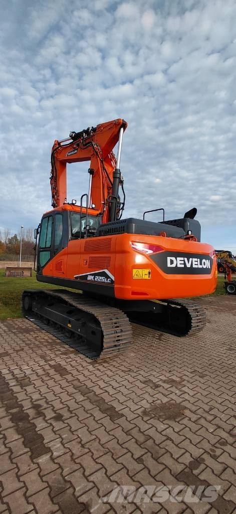 Doosan DX 225 LC-7 Lánctalpas kotrók