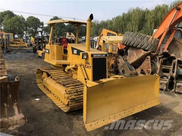 CAT D3C lánctalpas dózerek