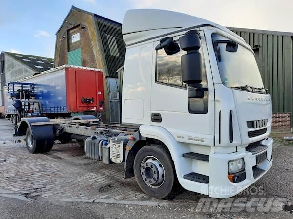 Iveco 120E22 Fülkés alváz