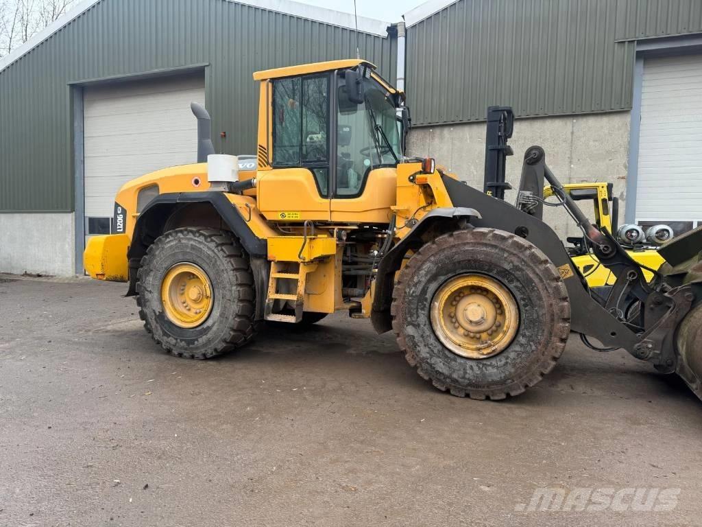 Volvo L 120 G Gumikerekes homlokrakodók