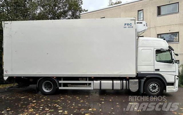 Volvo FM-4X2R Dobozos teherautók