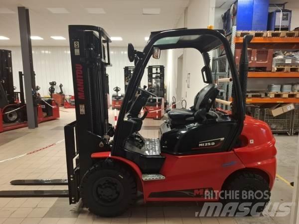 Manitou MI25D Tereptargonca