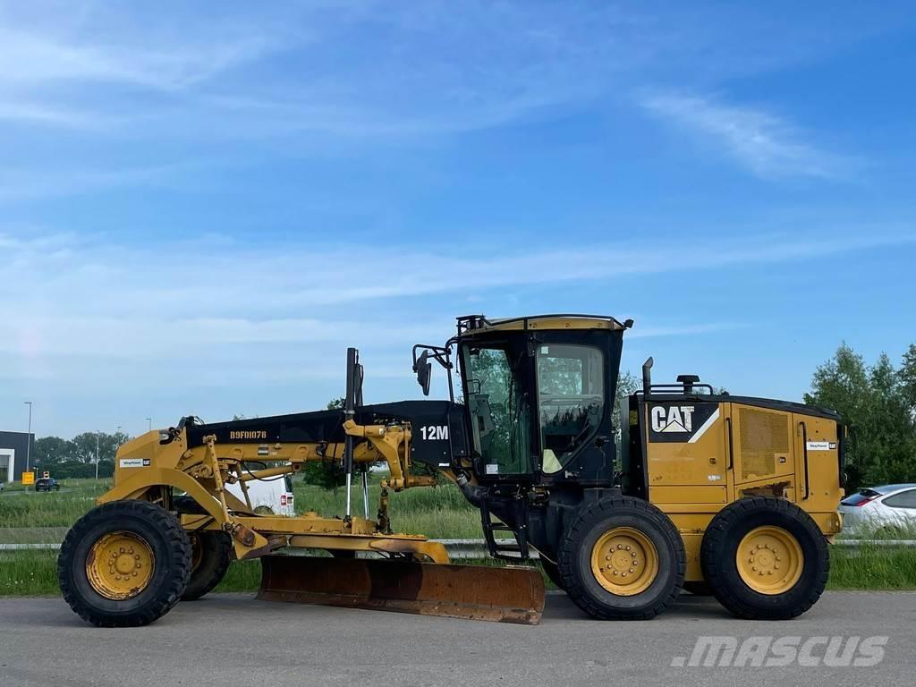 CAT 12M Gréderek