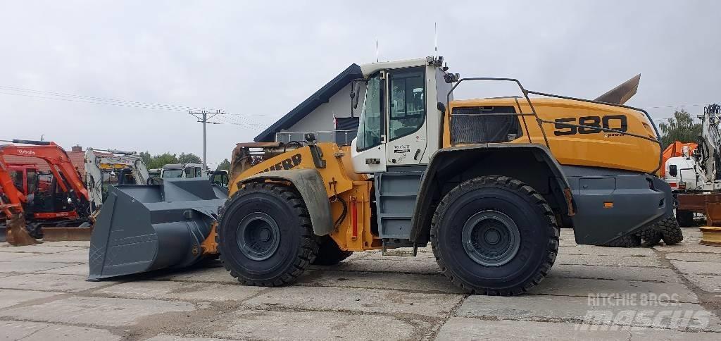Liebherr L 580 Gumikerekes homlokrakodók