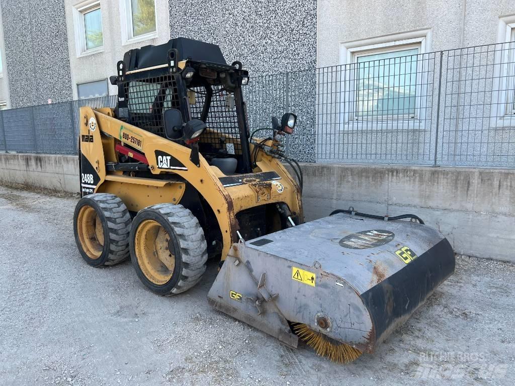 CAT 248 B HF-XPS Kompaktrakodók