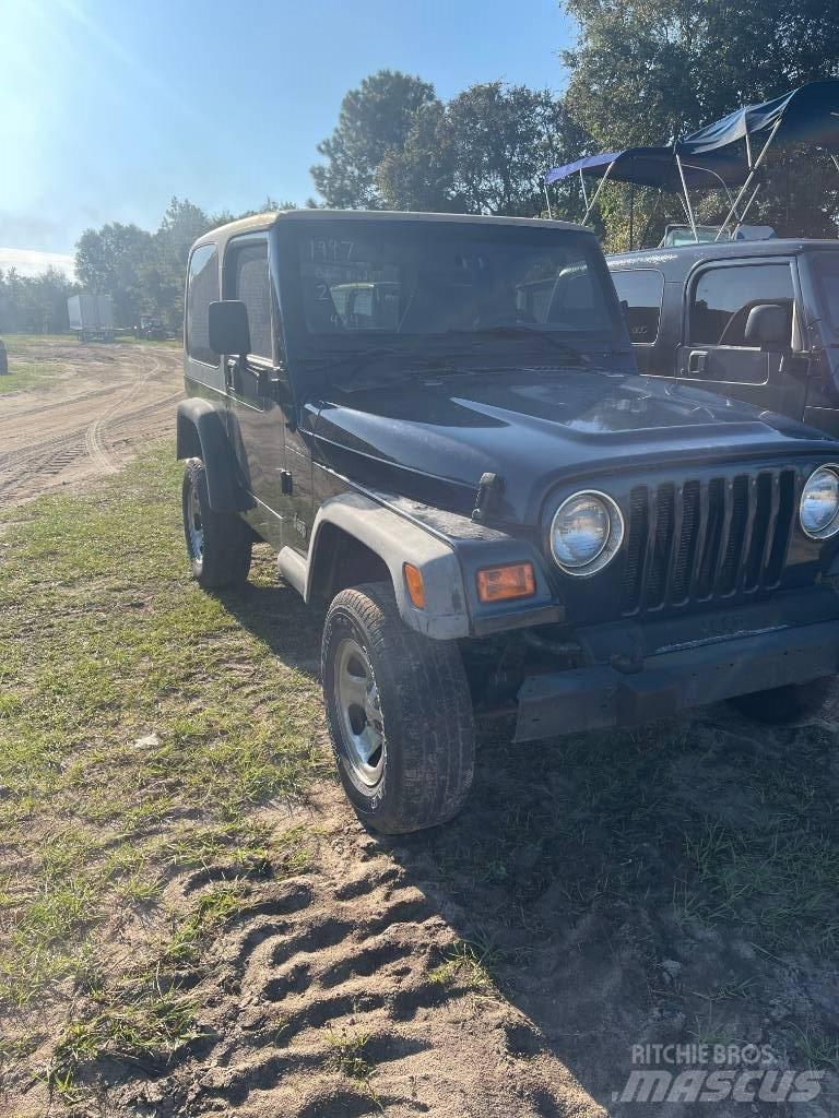 Jeep Wrangler Kistehergépjárművek