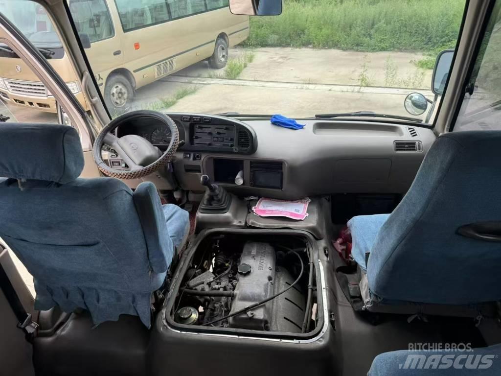 Toyota Coaster Távolsági buszok