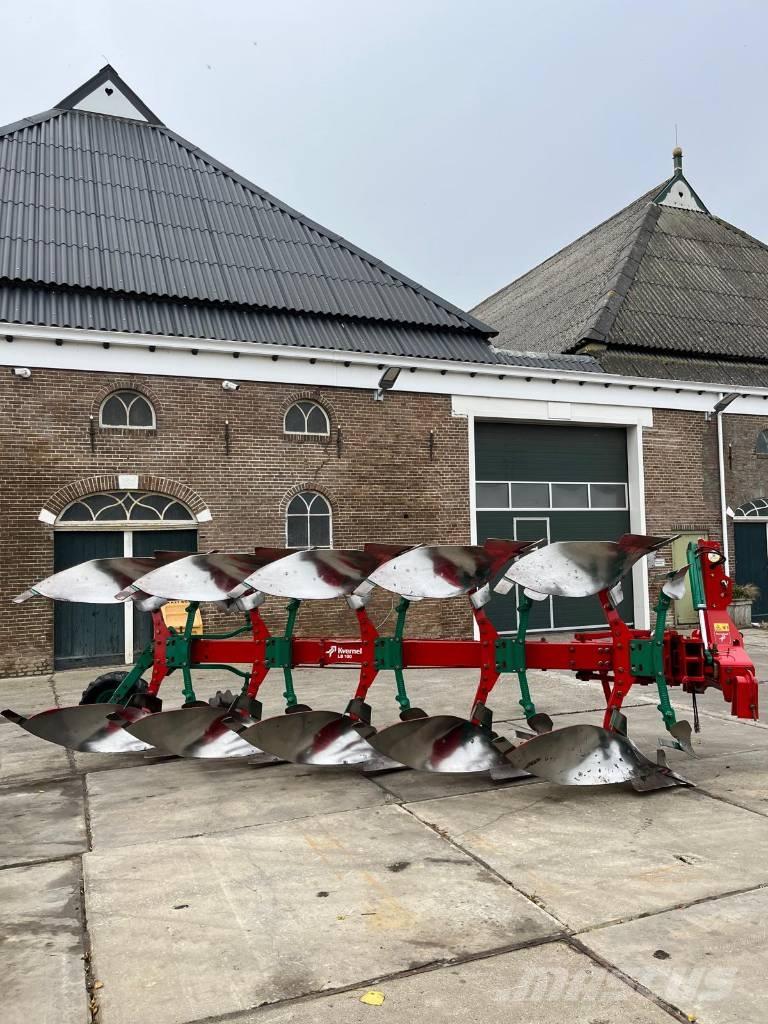 Kverneland LB100-300 Váltvaforgató ekék