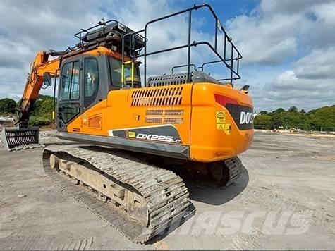 Doosan DX 225 LC Lánctalpas kotrók