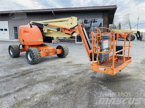 JLG 450 AJ Karos emelők