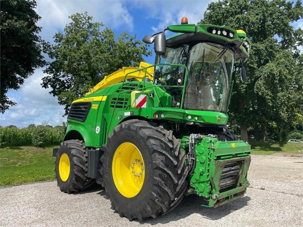 John Deere 9600i Szecskázók