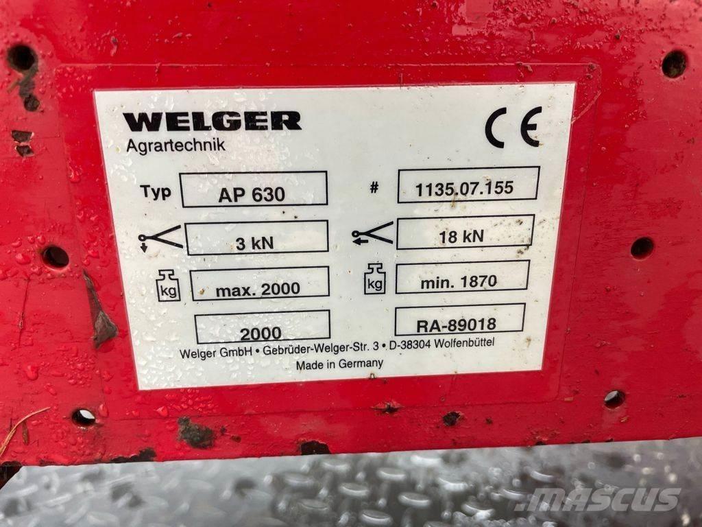 Welger AP 630 Szögletes bálázók