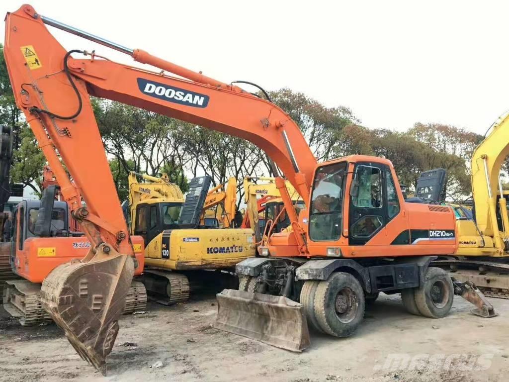 Doosan DH210W-7 Gumikerekes kotrók