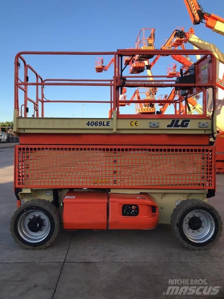 JLG 4069 LE Ollós emelők