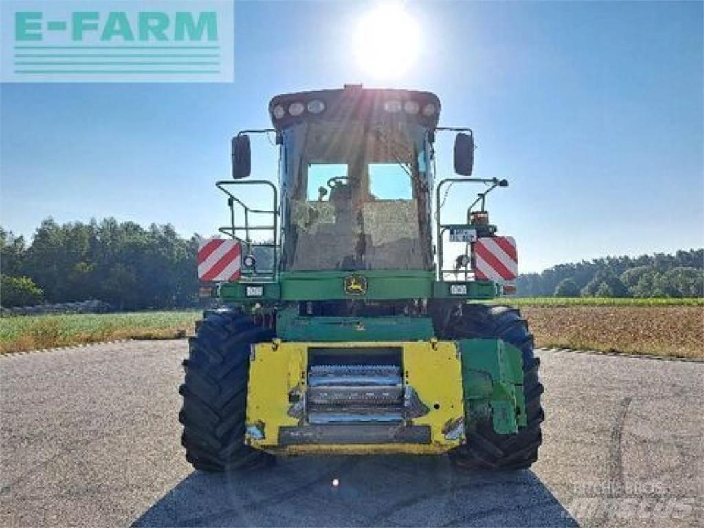 John Deere 7750 Önjáró szecskázók