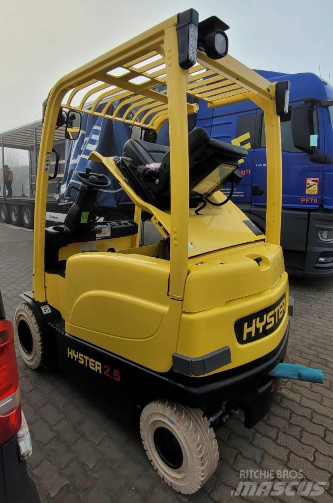 Hyster J2.5XN Elektromos targoncák