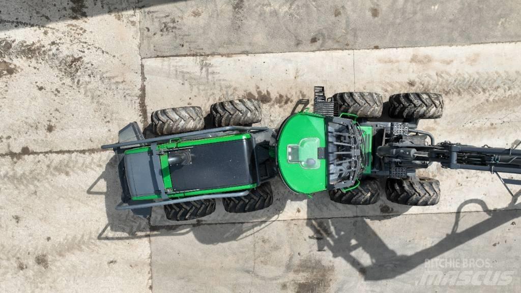 John Deere 1270 G Betakarítók