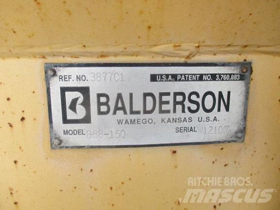 CAT Balderson 988B Tolólapok