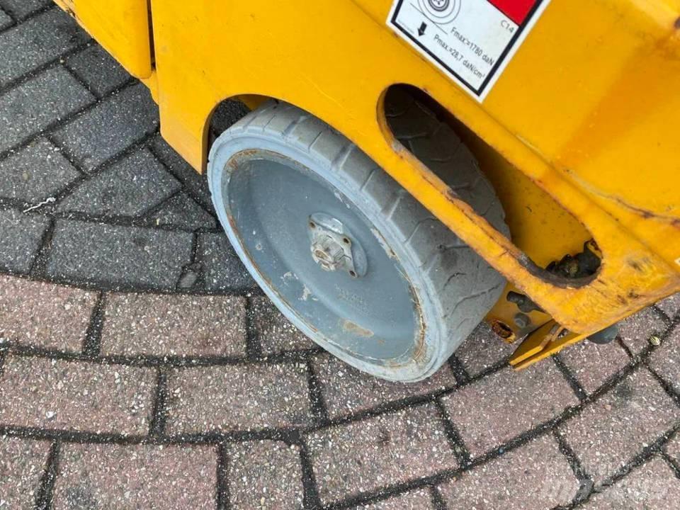 Haulotte Compact 14 Ollós emelők