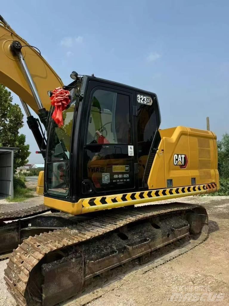 CAT 323GC Lánctalpas kotrók