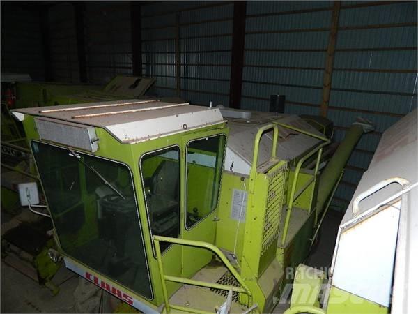 CLAAS Dominator 56 Kombájnok