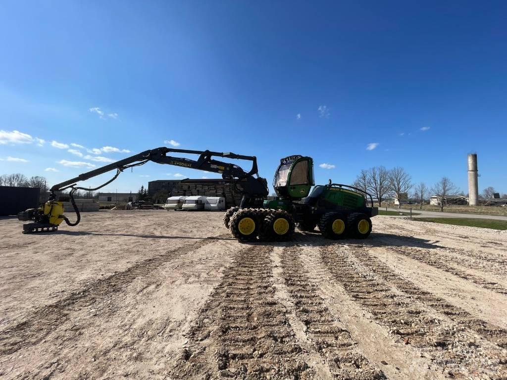 John Deere 1170G Betakarítók