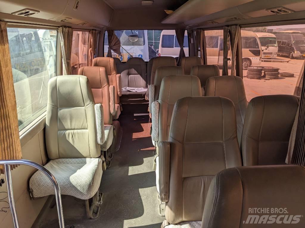 Toyota Coaster Bus Mini buszok