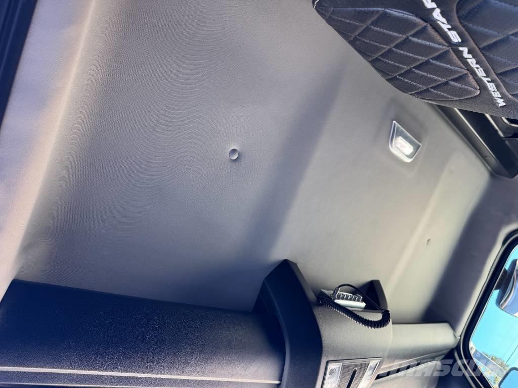 Western Star 49 X Billenő teherautók