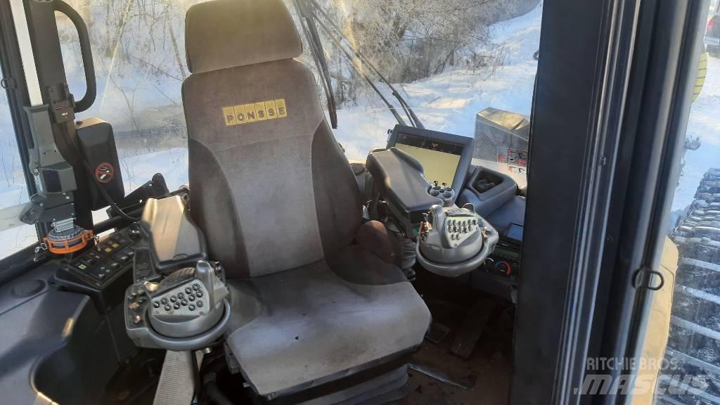 Ponsse ERGO 8W Betakarítók