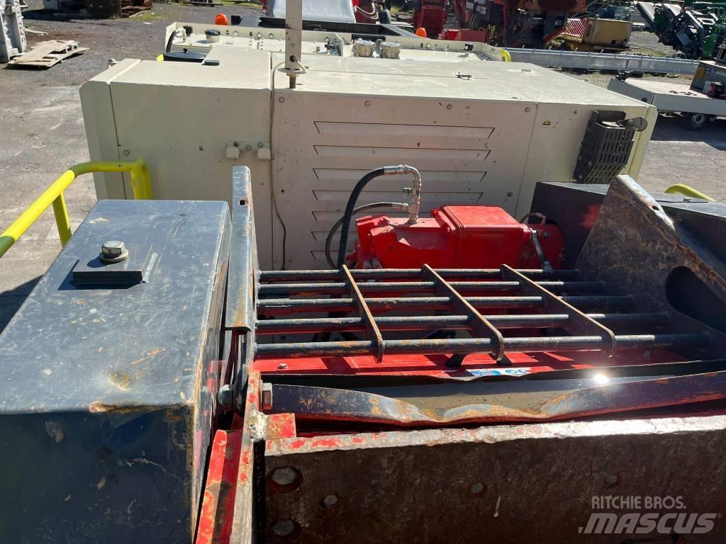 Sandvik QJ 241 Mobil törőgépek