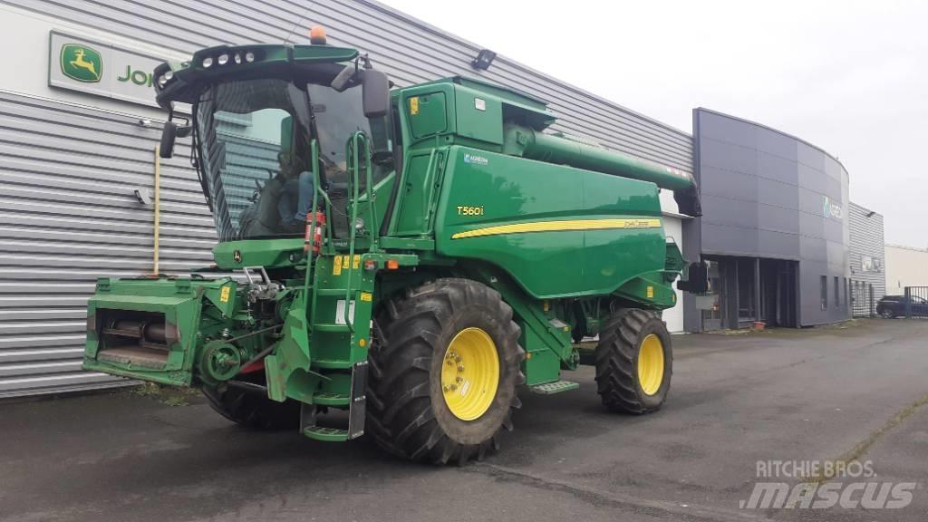 John Deere T 560 i Kombájnok