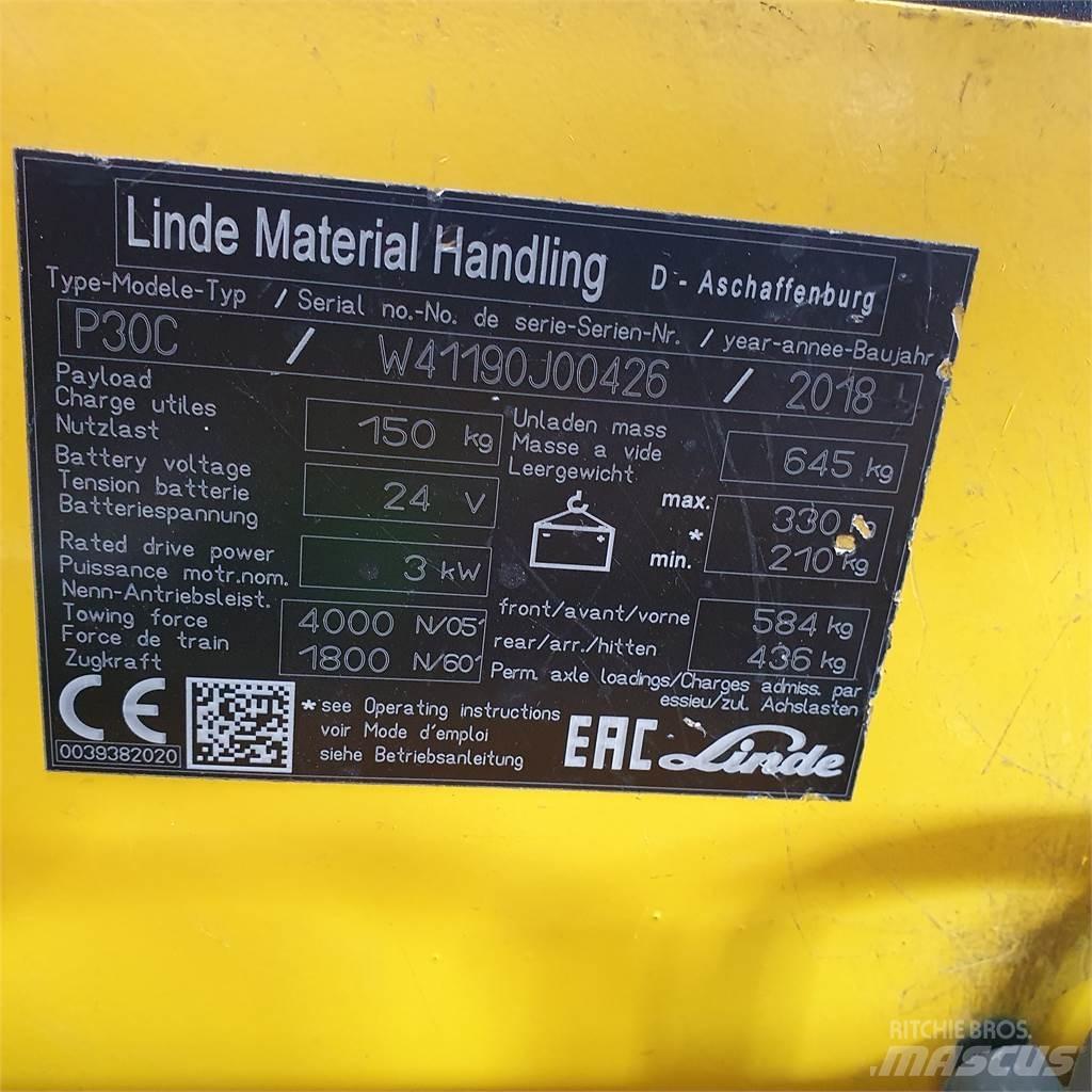 Linde P30C Vontatótargonca