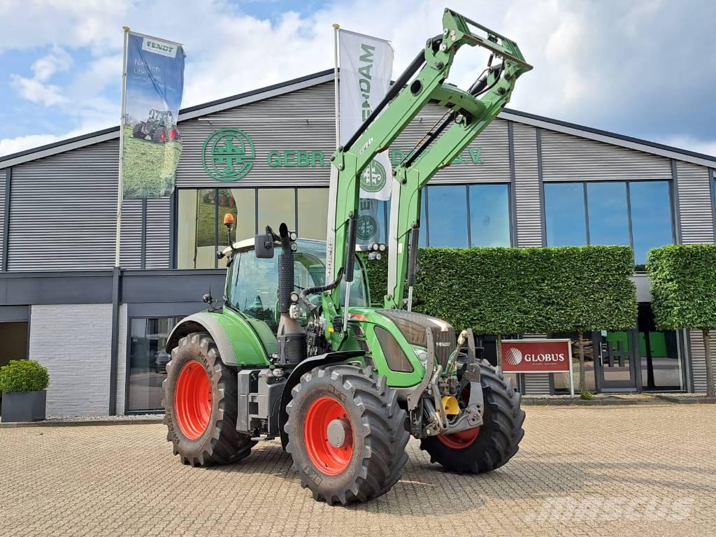 Fendt 714 Vario SCR Traktorok