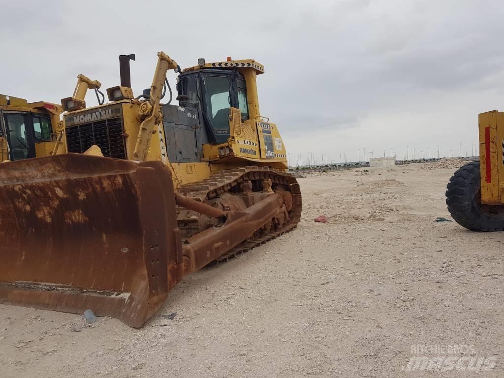 Komatsu D 275 AX lánctalpas dózerek
