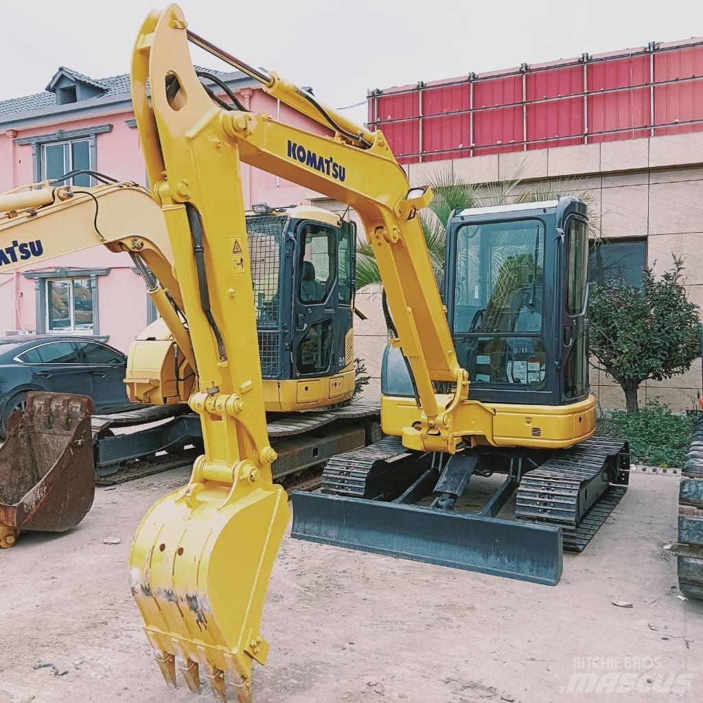 Komatsu PC 40 Lánctalpas kotrók