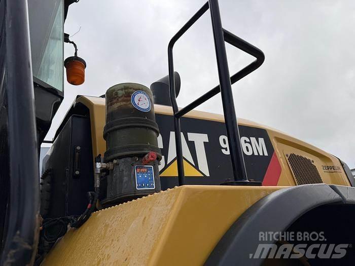 CAT 966M Gumikerekes homlokrakodók