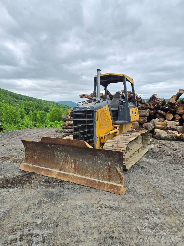DEERE 450J lánctalpas dózerek