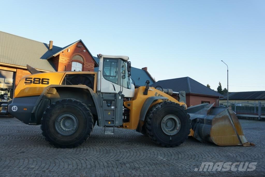 Liebherr 586 xpower Gumikerekes homlokrakodók