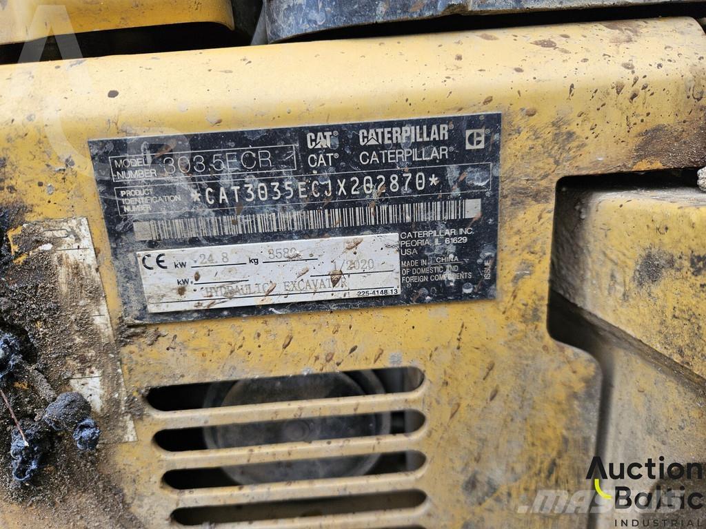 CAT 303.5 E CR Mini kotrók < 7t