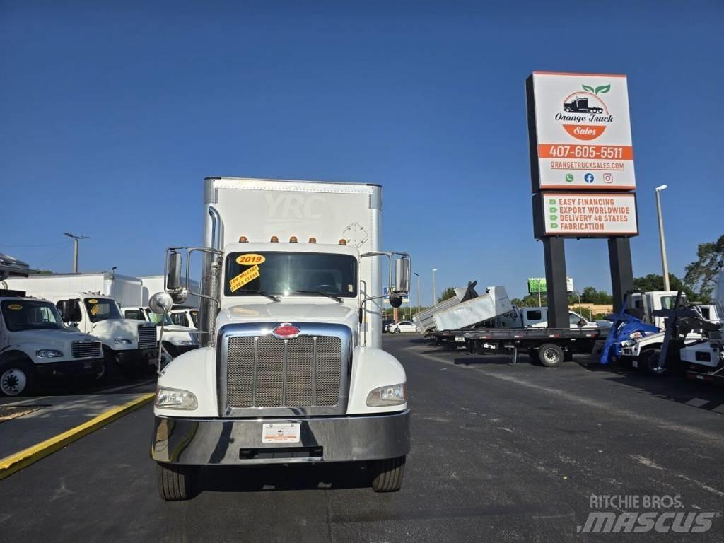 Peterbilt 337 Dobozos teherautók